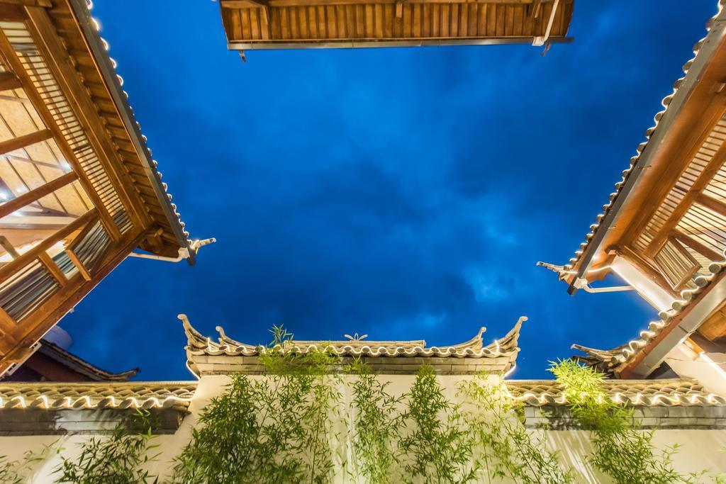 Lijiang Yue Tu Inn Exterior photo