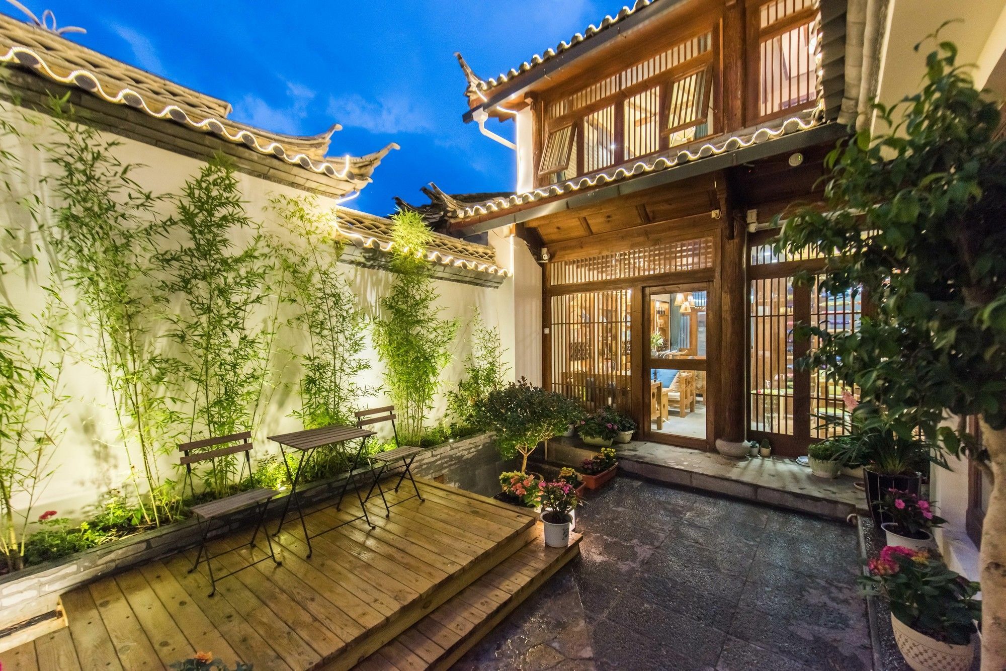 Lijiang Yue Tu Inn Exterior photo